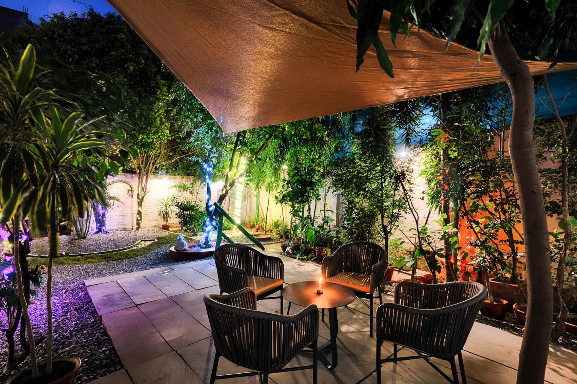 International Travellers' Hostel By Ith Stays Bénarès Extérieur photo