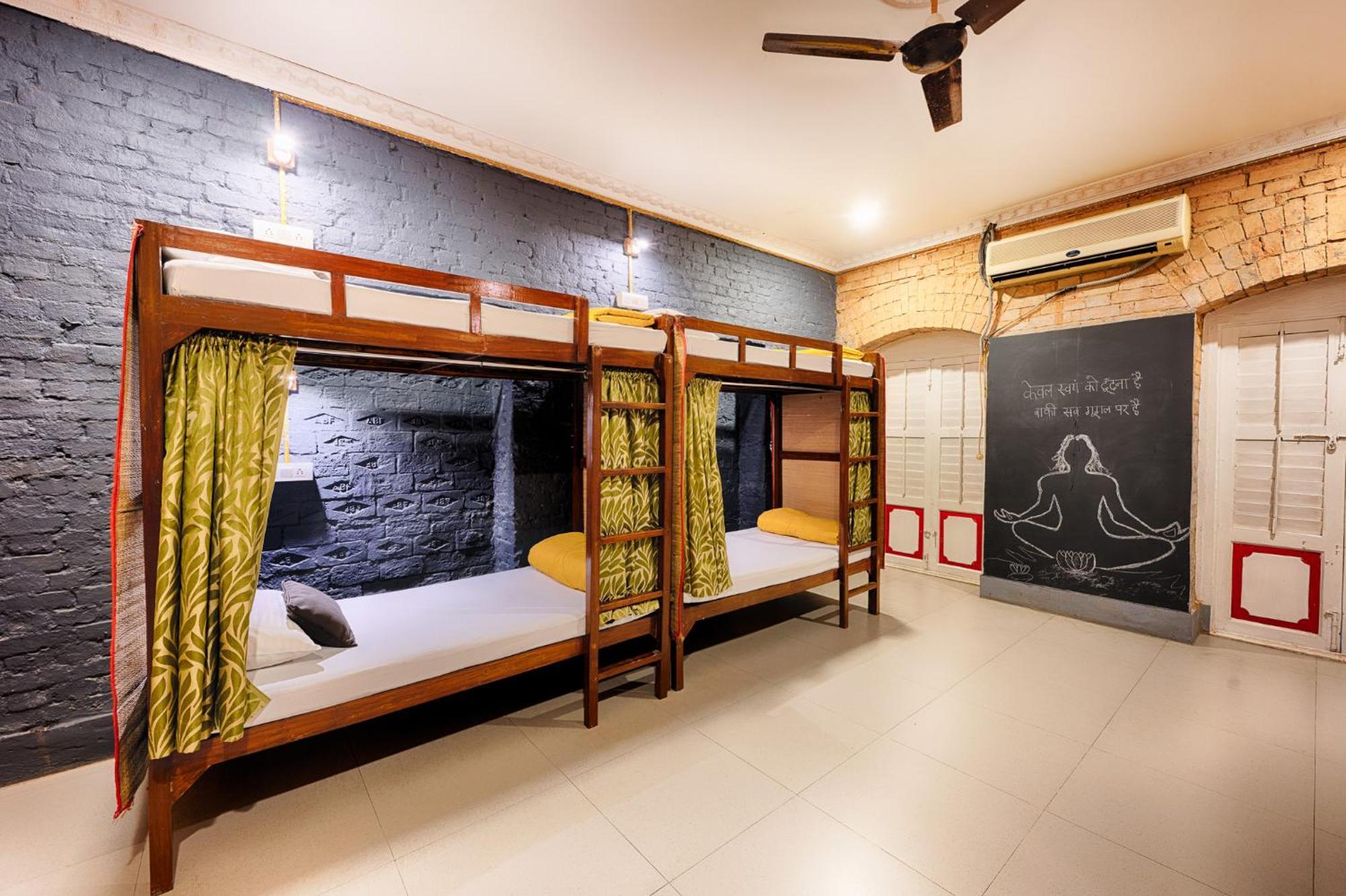 International Travellers' Hostel By Ith Stays Bénarès Chambre photo